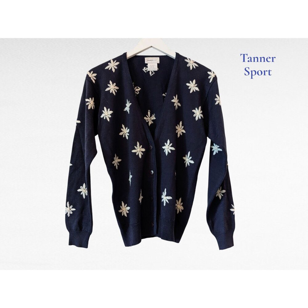 Tanner Sport blue w/white needlepoint cardigan/sweater   Sz M
